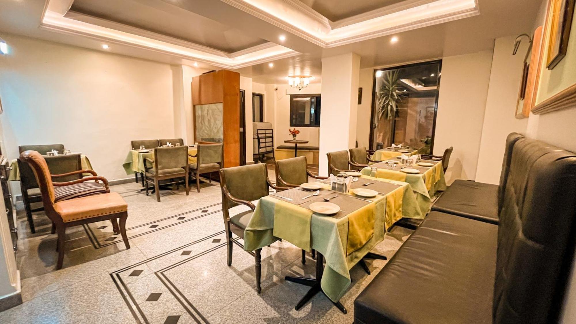 Hotel Marc Шімла Екстер'єр фото