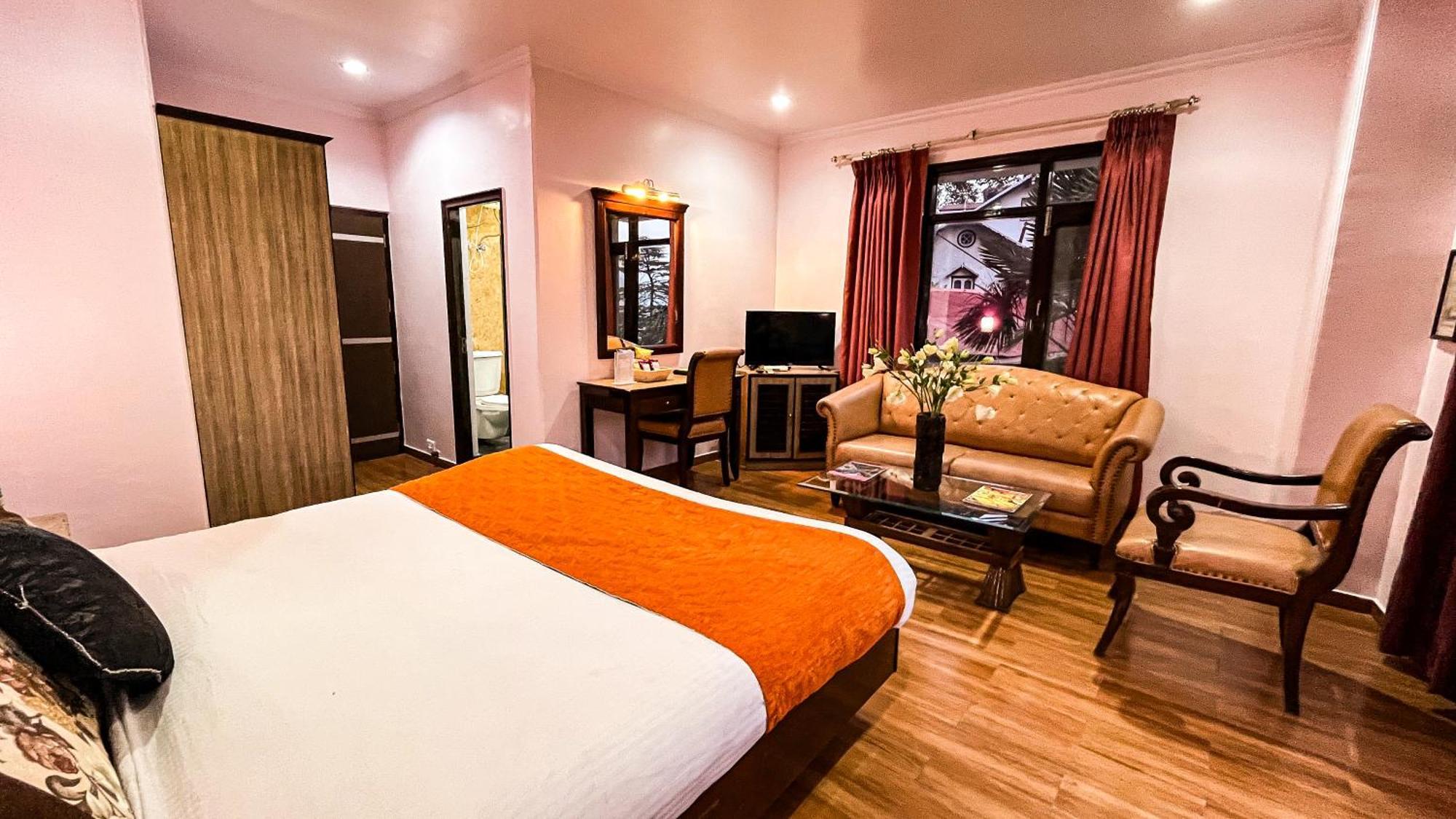 Hotel Marc Шімла Екстер'єр фото